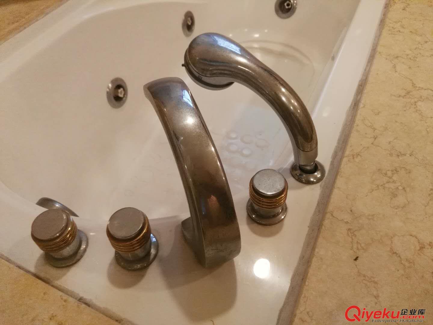 上海普陀區唯寶浴缸水龍頭維修
