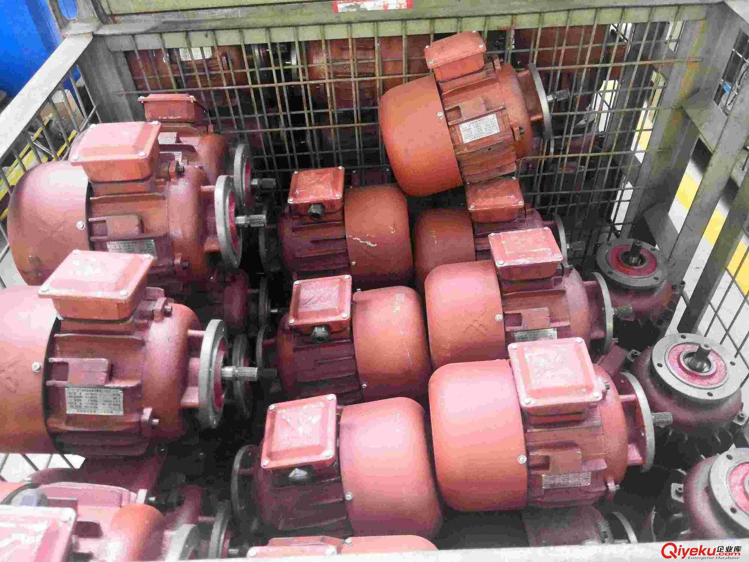 江蘇三馬ZDM22-4/1.5KW錐形電機10t雙速小電機