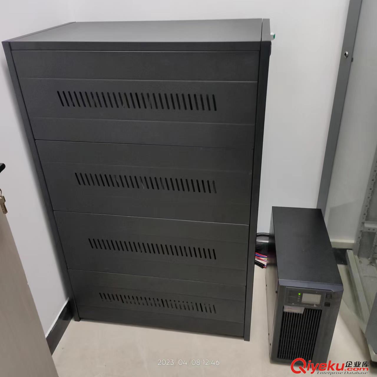 廣東山特UPS電源代理-配置靈活