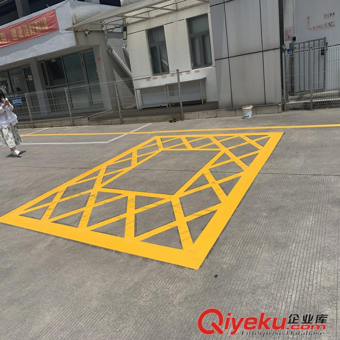供應(yīng)蘇州市區(qū)消防車道標(biāo)準(zhǔn)規(guī)格 蘇州消防4米通道畫線價(jià)格