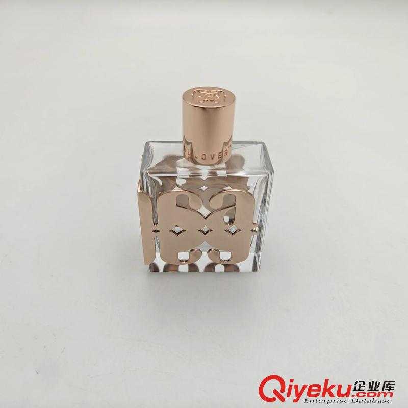 源頭廠家生產(chǎn)鋅合金香水蓋 金屬香水蓋化妝品包裝配件