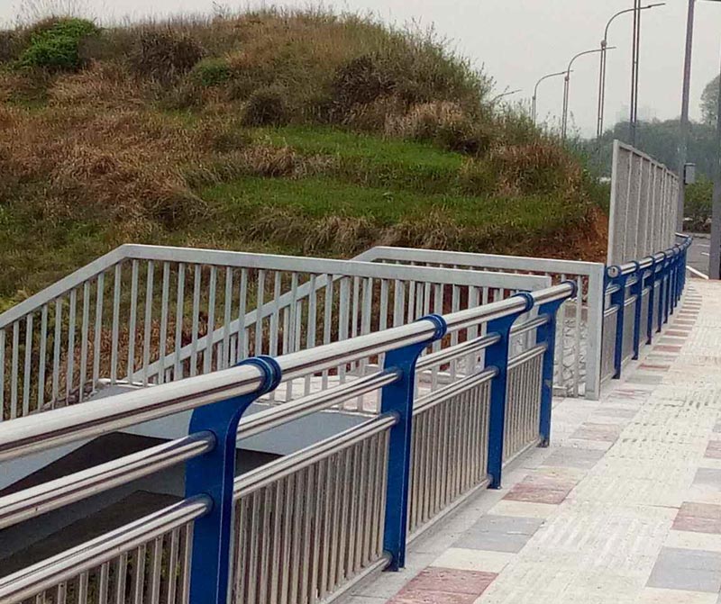 景觀護(hù)欄款式 304不銹鋼河道護(hù)欄 中山橋梁欄桿圖片原始圖片2