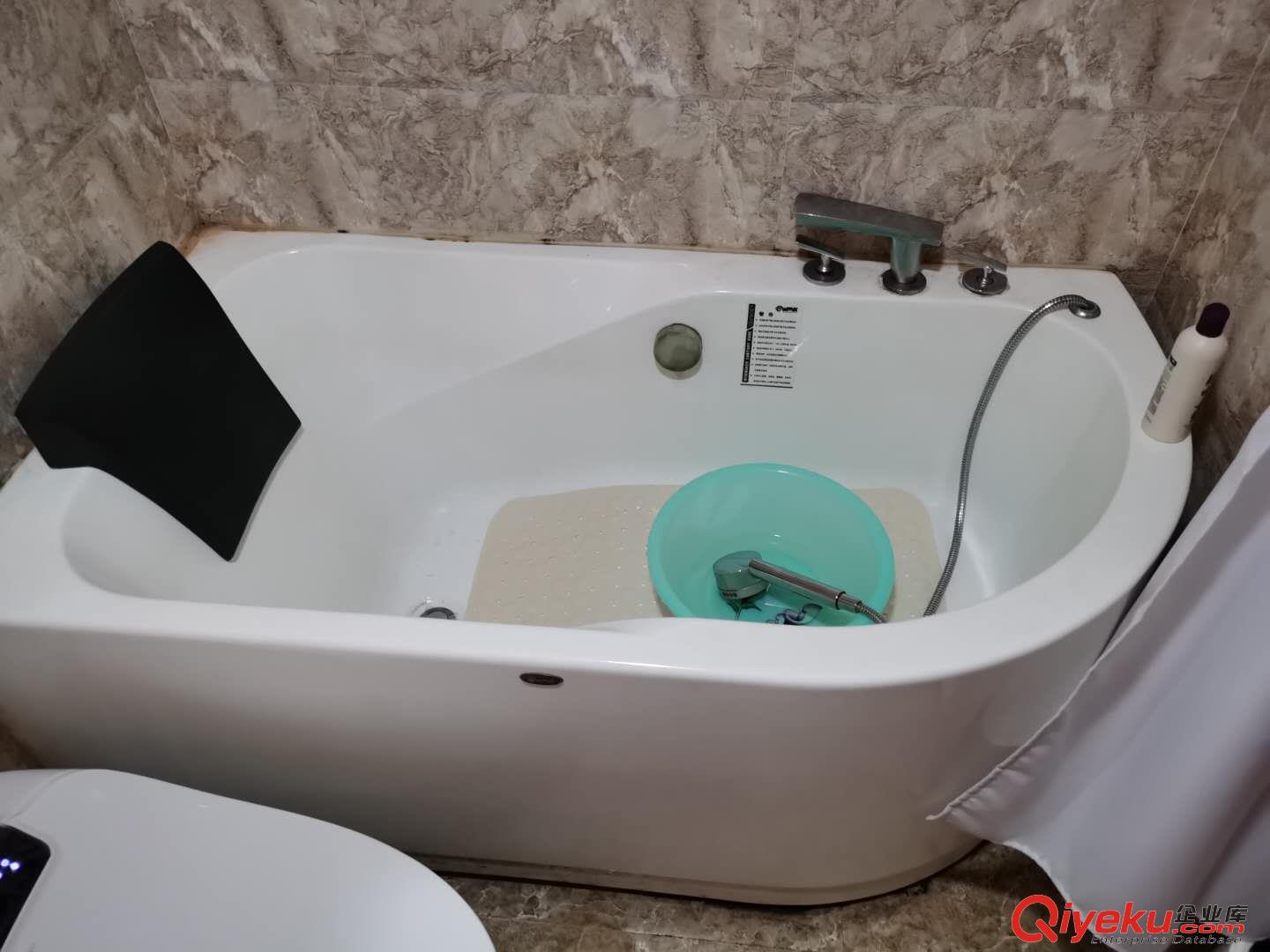 上海維修萬斯敦浴缸浴房/大沽路周邊浴缸維修