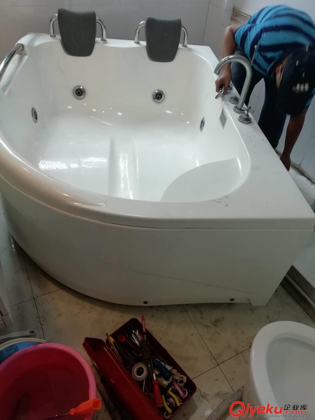 上海科場浴缸漏水維修、青浦區浴缸維修原始圖片2