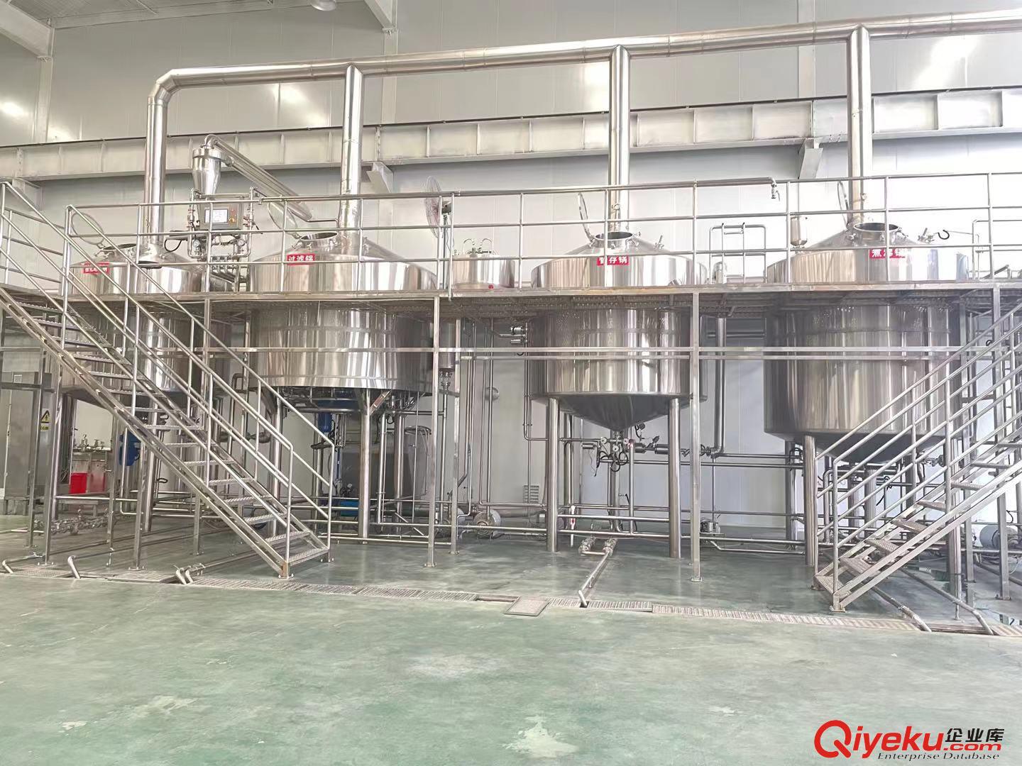 日產(chǎn)50噸的啤酒廠精釀啤酒設(shè)備 大型啤酒設(shè)備原始圖片3