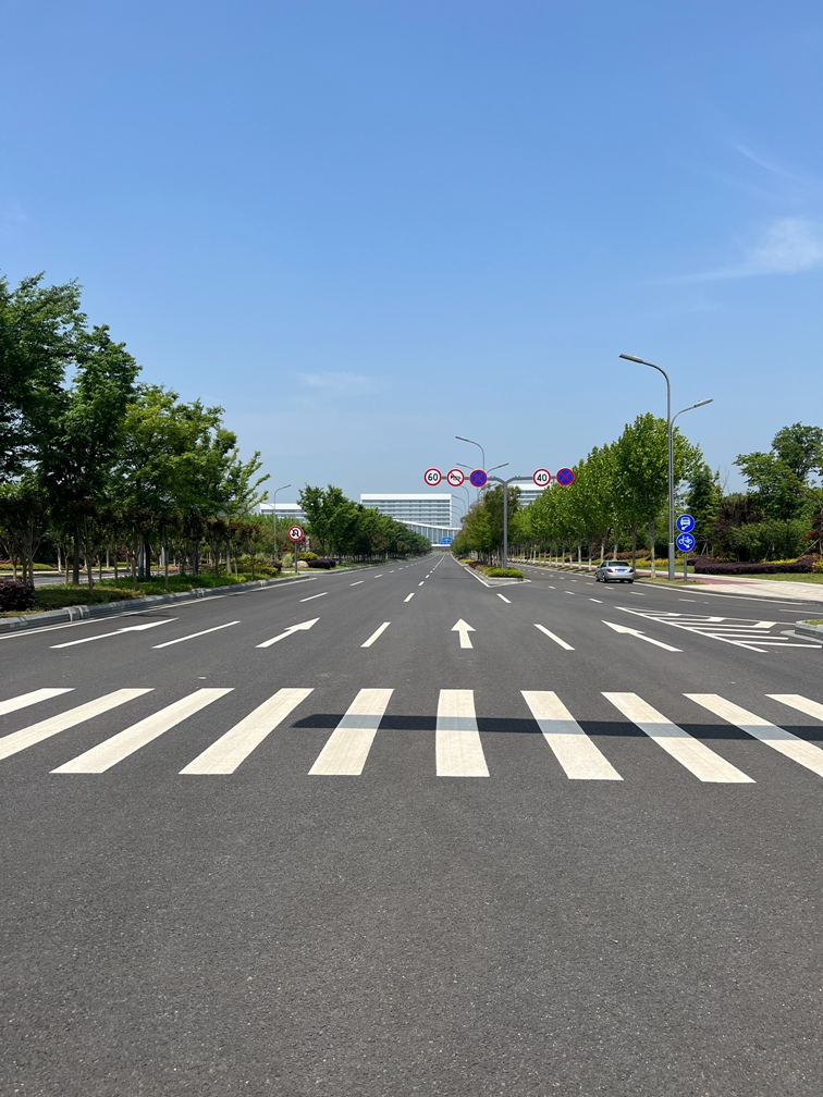 南京道路划线-停车位划线-厂区道路标线划线目赏施工队