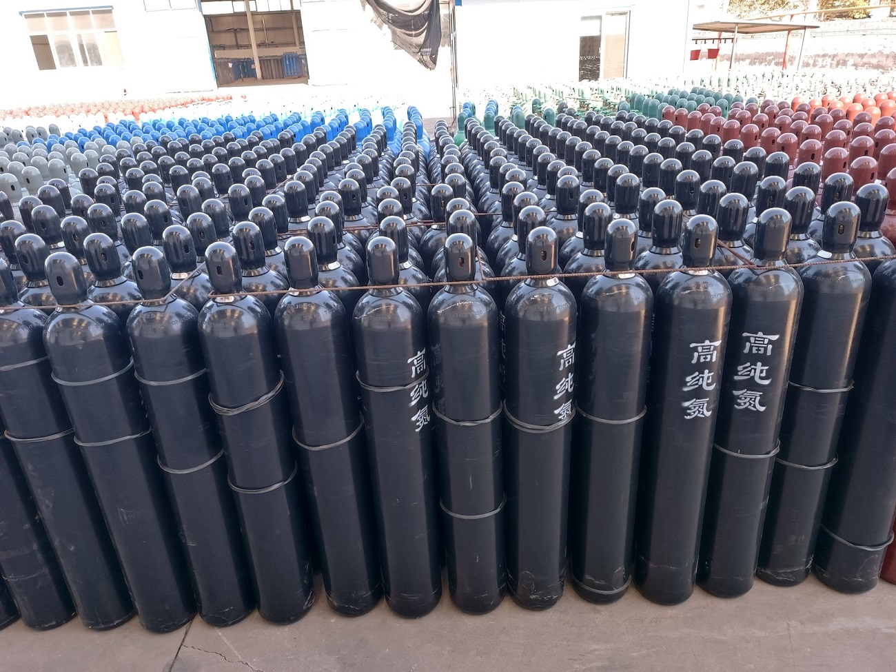 濟寧協力其他廠家 供應99.999%高純氮標準氣體工業用原始圖片2