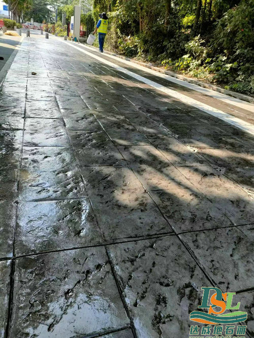 廣州透水混凝土廠家透水混凝土強固劑膠結(jié)料增強劑材料