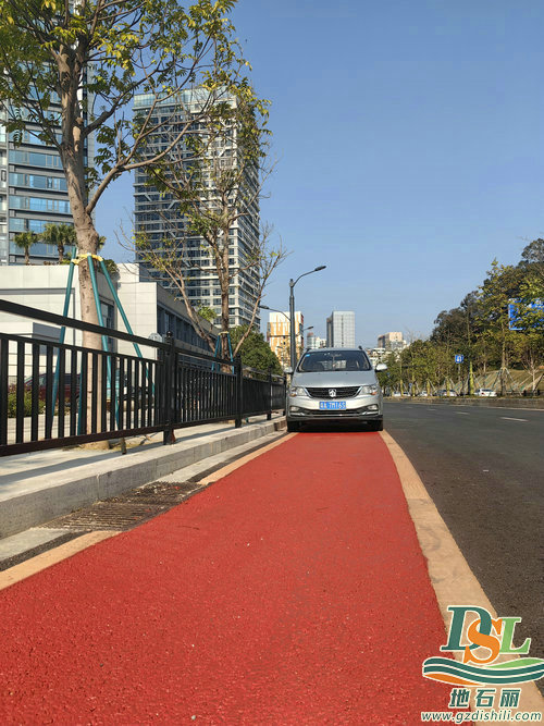 薄層噴涂瀝青改色路面彩色瀝青改色保護劑