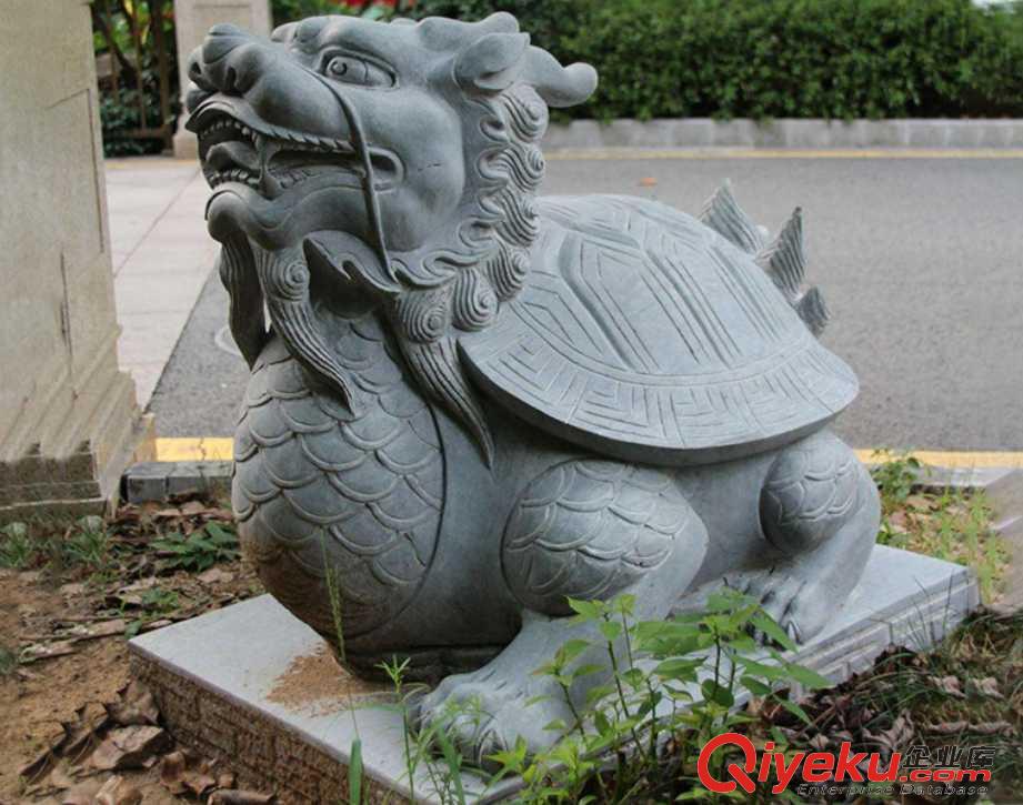 神獸龍龜?shù)袼艿膩須v及寓意