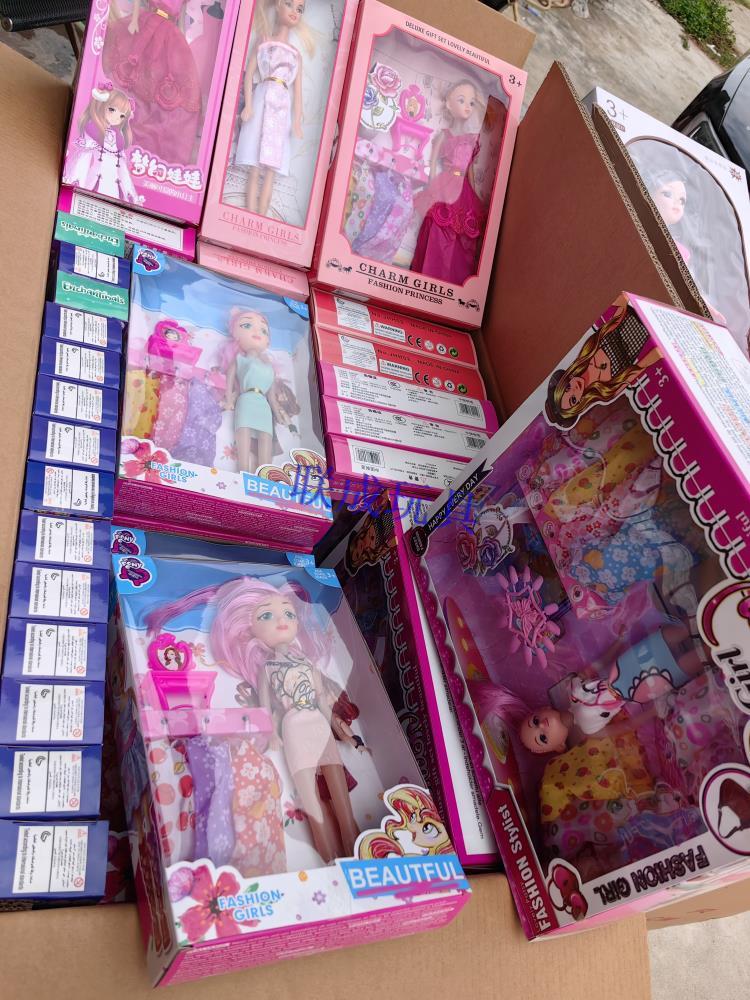 库存玩具芭比娃娃杂款,款式丰富成色新图片一