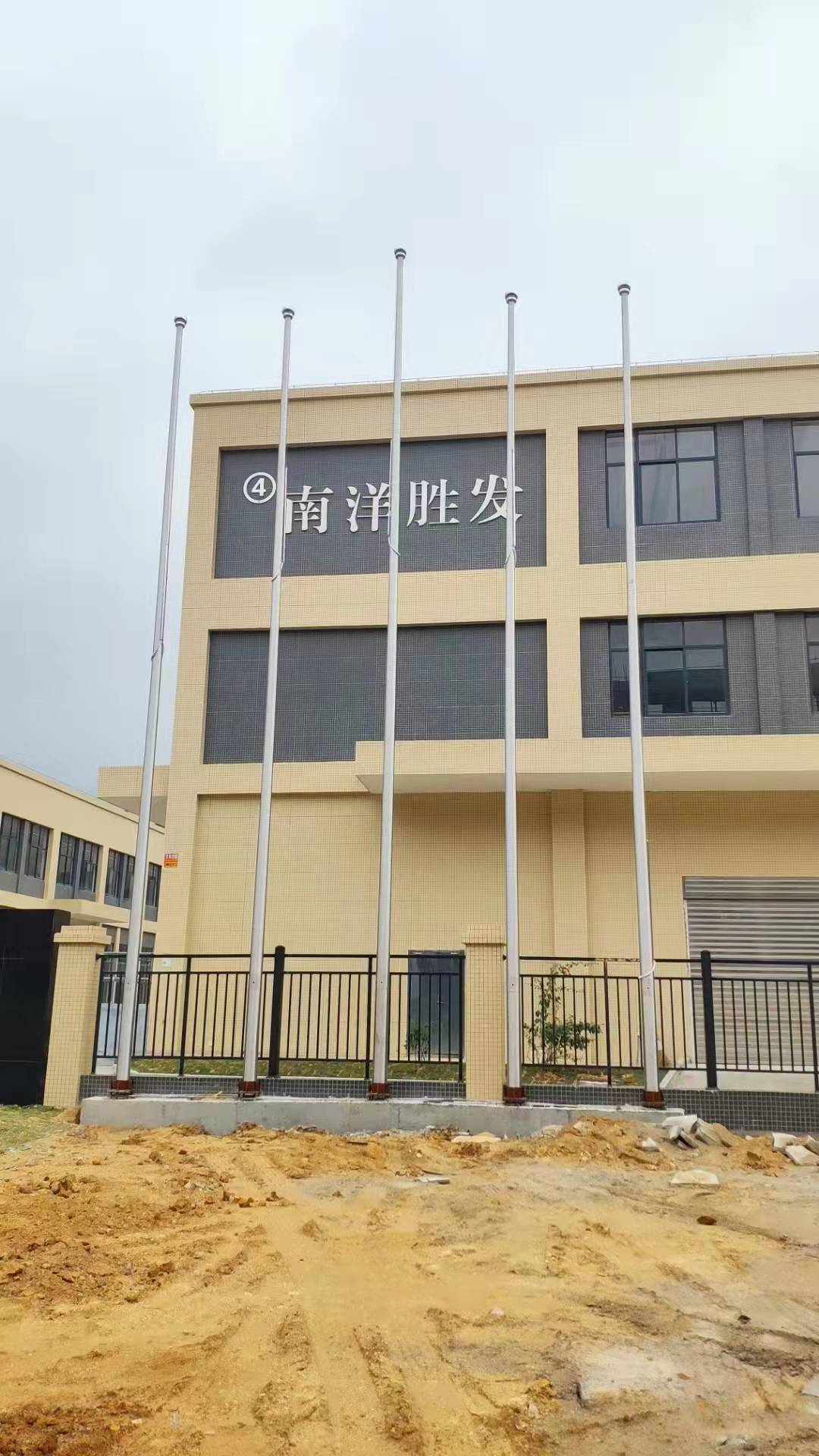 淮北建筑工地定制旗桿安慶304電動(dòng)錐形旗桿銅陵學(xué)校旗桿