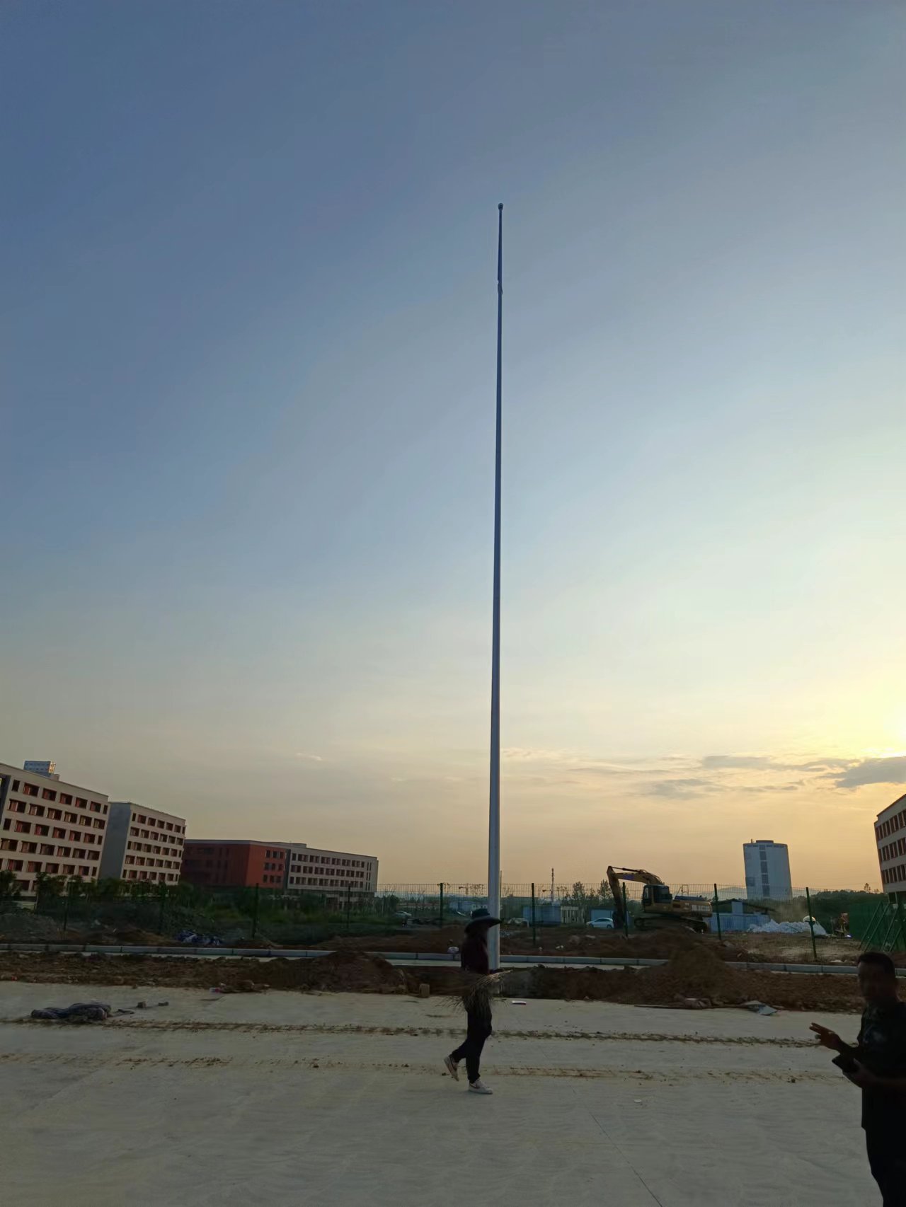 吉安幼兒園旗桿電動錐形旗桿九江會展中心旗桿房地產廣告旗桿