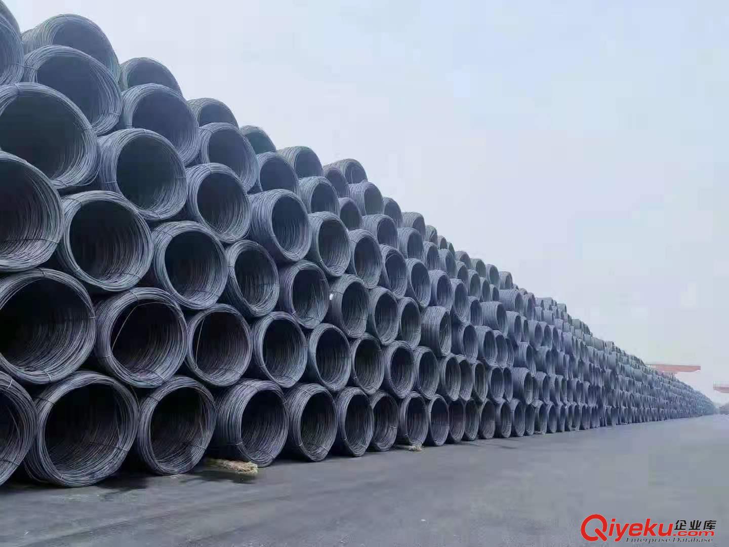 閩源鋼鐵HRB400E12-28三級螺紋鋼筋9米12米建筑鋼材加工盤螺線材