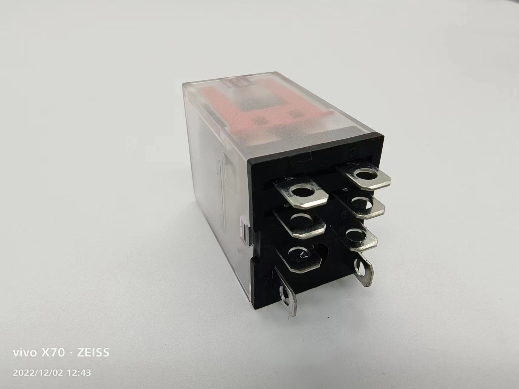 供應藝杰大8腳HH62P小型續電器開關帶自鎖原始圖片2