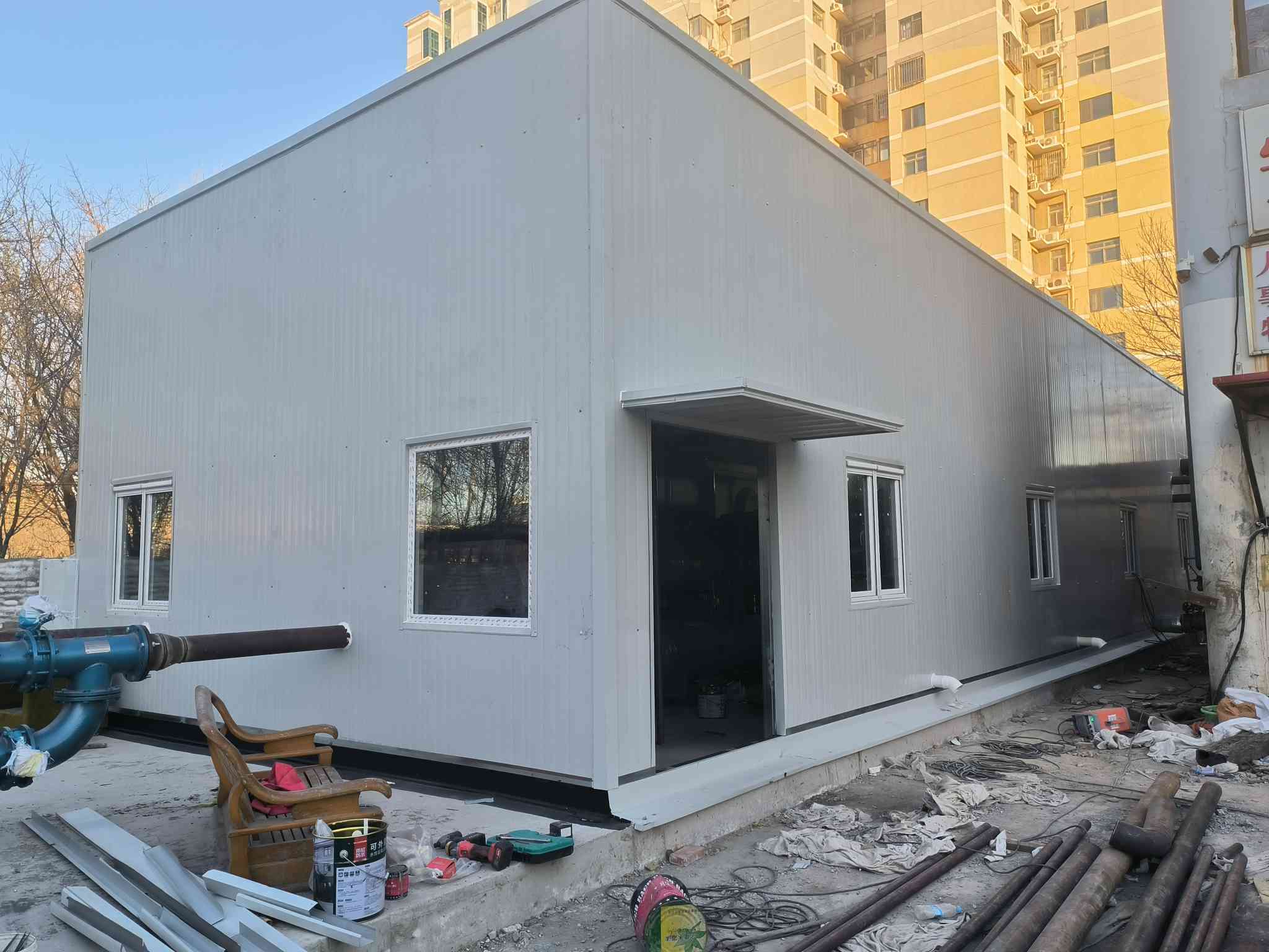 承建大同平城單多層彩鋼巖棉板房阻燃防火按需生產(chǎn)原始圖片3