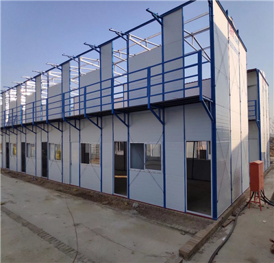鞍山多樣式彩鋼房岫巖搭建保溫抗風活動板房原始圖片2