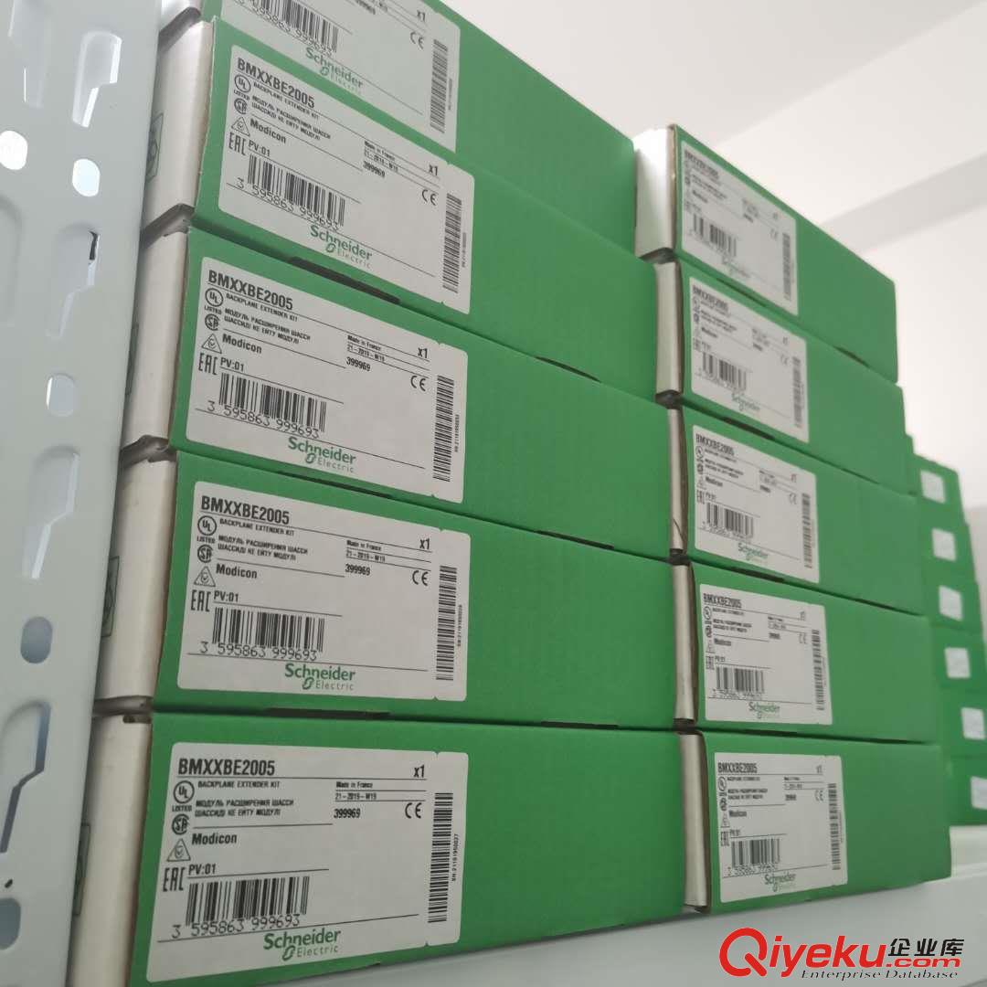 BMXERT1604T	16通道離散量DC帶時標輸入模塊，24-125VDC，時標精度1ms，-25°C 到 +70°C寬溫，28點端子塊原始圖片2