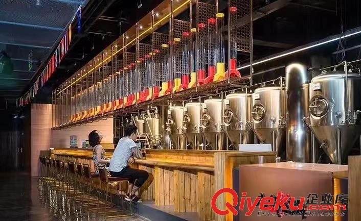 長春1噸啤酒屋精釀果啤釀制設備原始圖片3