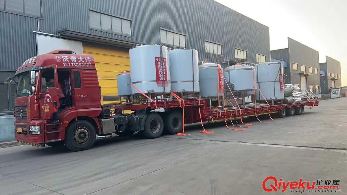 啤酒廠大型精釀啤酒設備配置原始圖片3