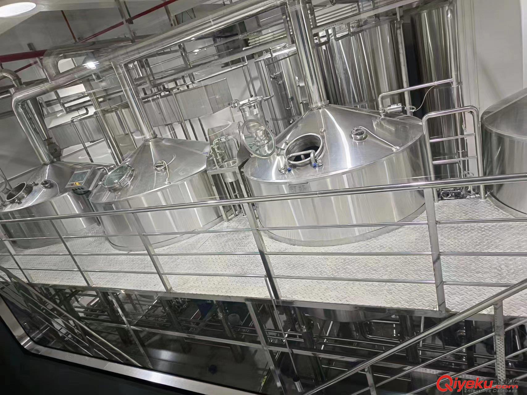啤酒廠大型精釀啤酒設備配置