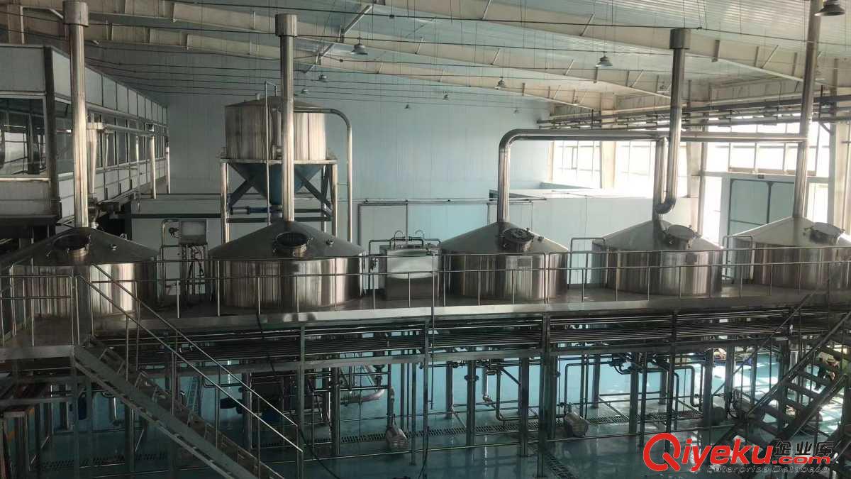 高品質(zhì)日產(chǎn)3000噸精釀啤酒設(shè)備 精釀啤酒廠設(shè)備投資需要多少錢(qián)原始圖片3