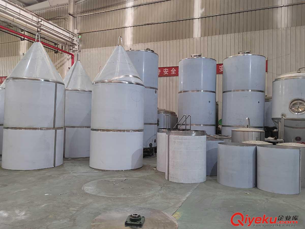 青島大型精釀啤酒設備廠家年產(chǎn)3000噸自釀啤酒設備原始圖片3