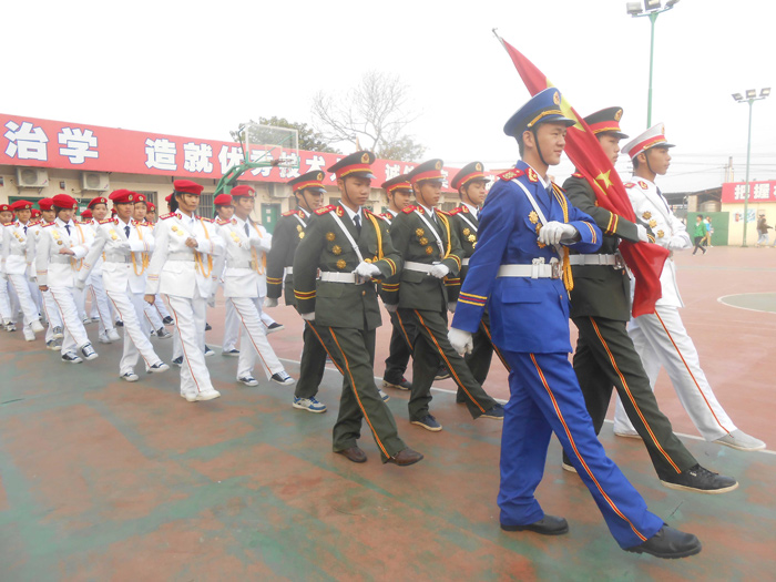 学校仗仪队风采