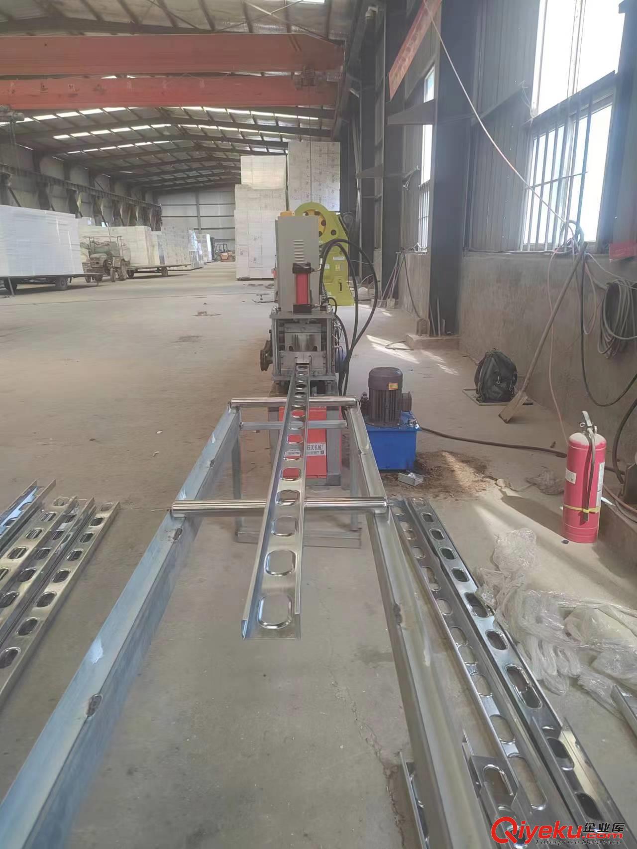 金碩 供應(yīng)灌漿龍骨機 c型槽成型機 輕鋼別墅灌漿龍骨機原始圖片2