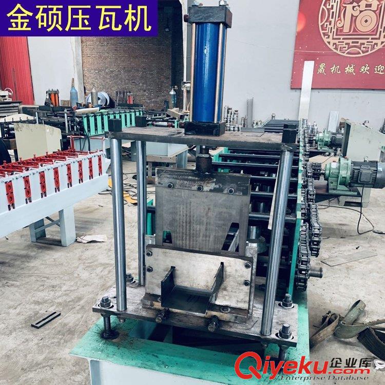 供應(yīng) c型滑道機 金碩 快速卷簾門吊軌成型機 吊軌機械設(shè)備