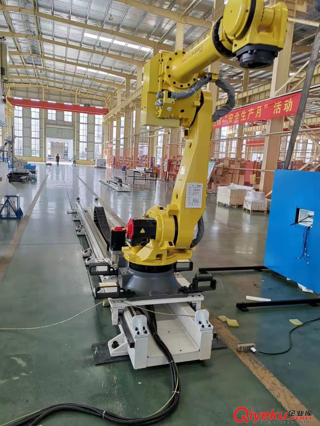 蘇州庫比克生產廠家直供工業(yè)機器人第七軸、地軌