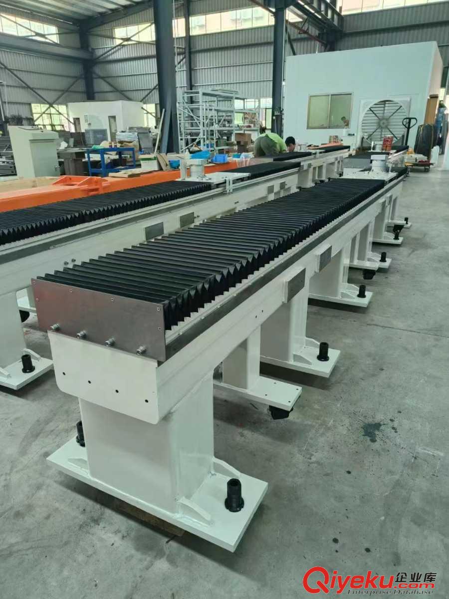 桁架機(jī)械手結(jié)構(gòu)梁工業(yè)鋁型材機(jī)械設(shè)備承重鋁材