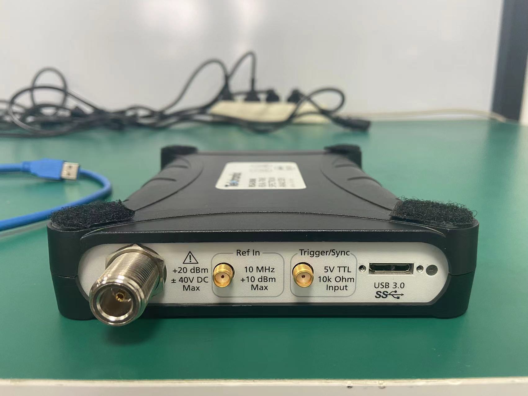 出租出售泰克RSA306B實時頻譜出租儀器原始圖片2