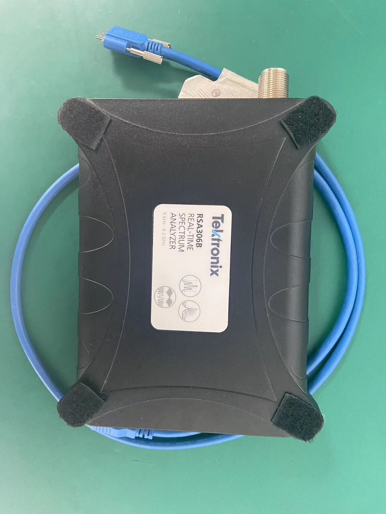 租售泰克RSA306B實時頻譜分析儀原始圖片3