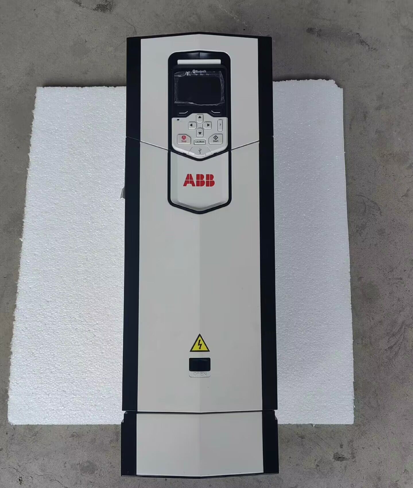 ABB變頻器ACS880維修