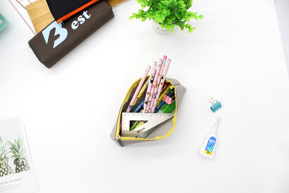 Making Pen Bag Provide Many Styles