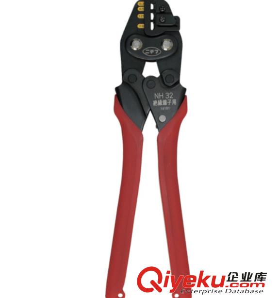 供應TRUSCO中山五金手動工具活動扳手TRMW-24S